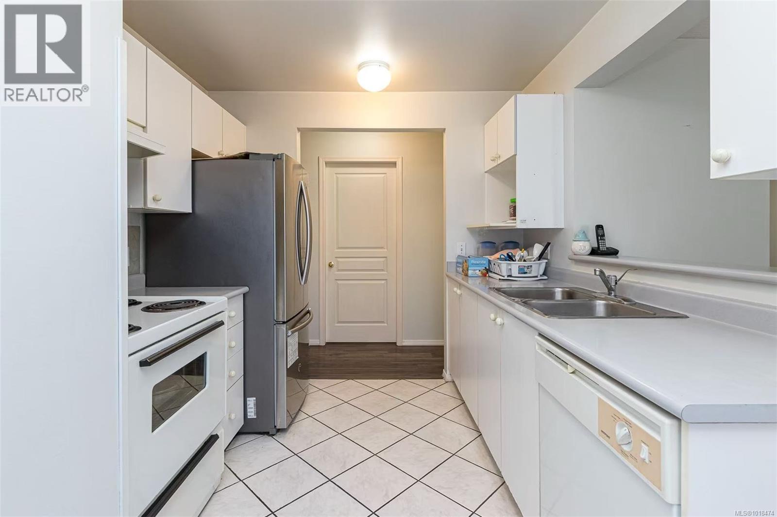 #309 898 VERNON AVE - 12