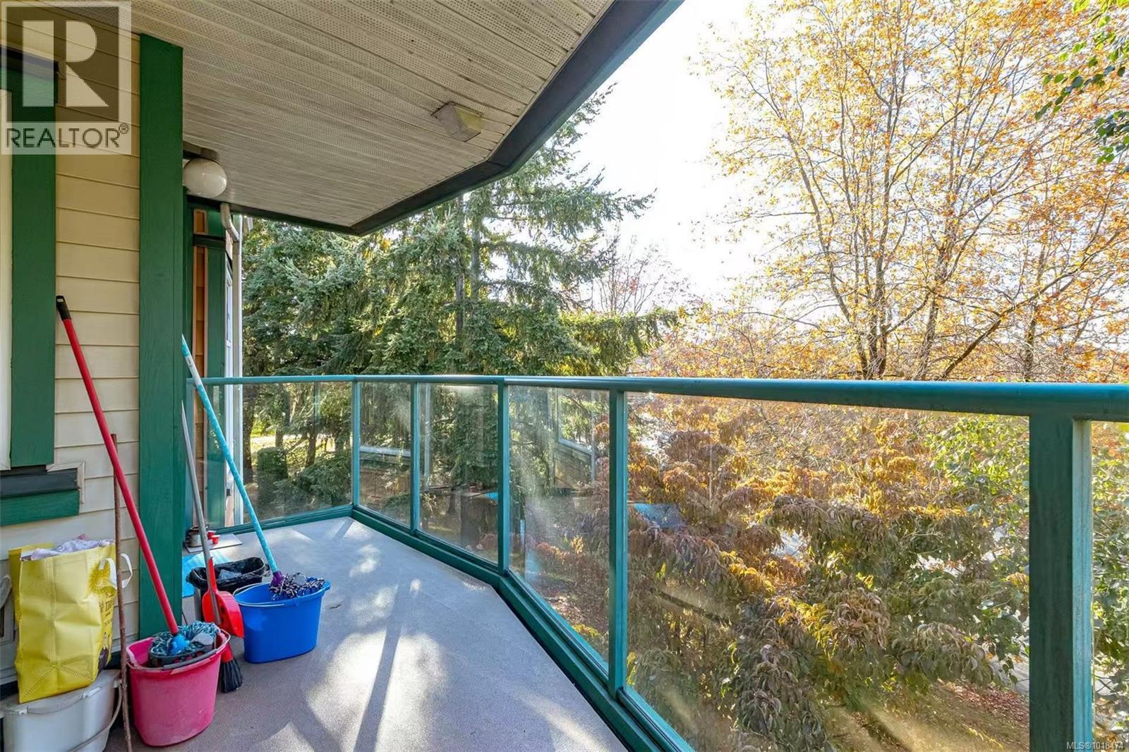 #309 898 VERNON AVE - 23