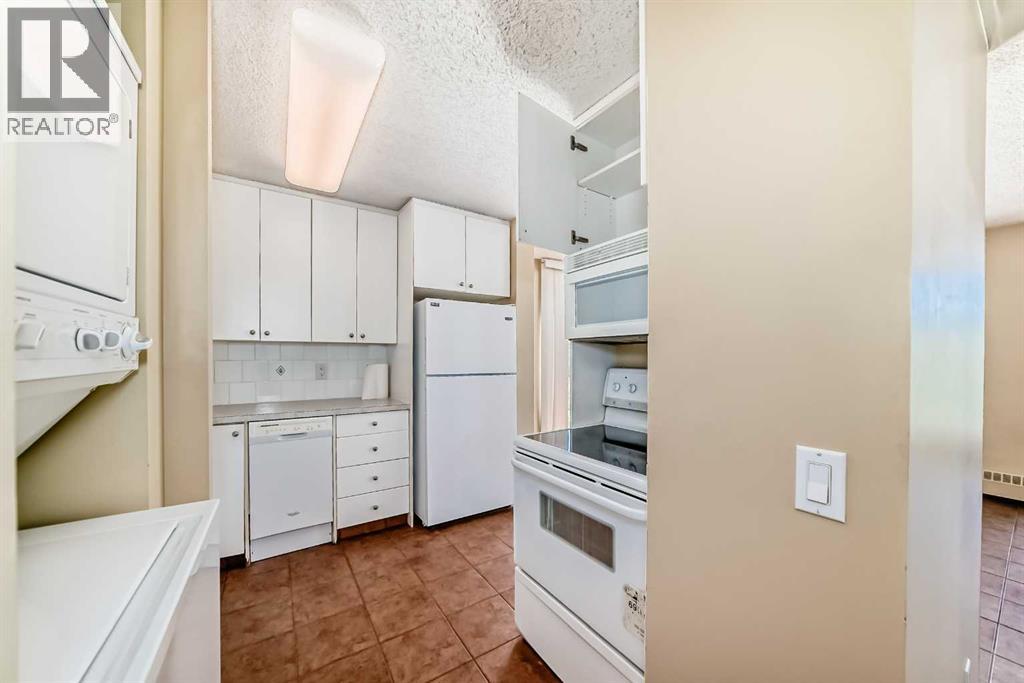 Single Family House for Sale in   Point Drive NW Point McKay Calgary 