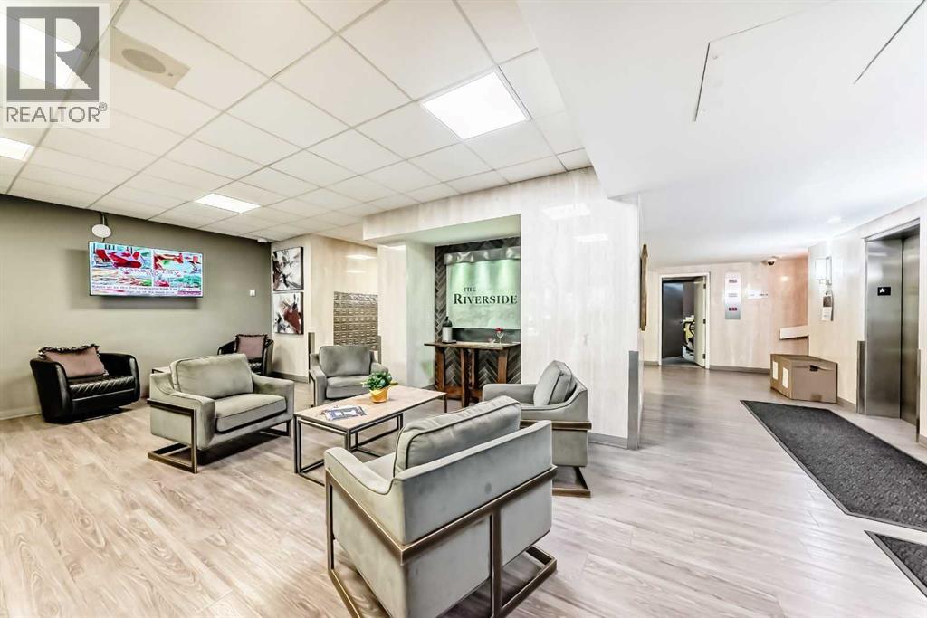 Single Family House for Sale in   Point Drive NW Point McKay Calgary 