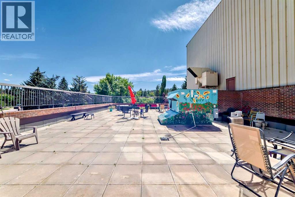 Single Family House for Sale in   Point Drive NW Point McKay Calgary 