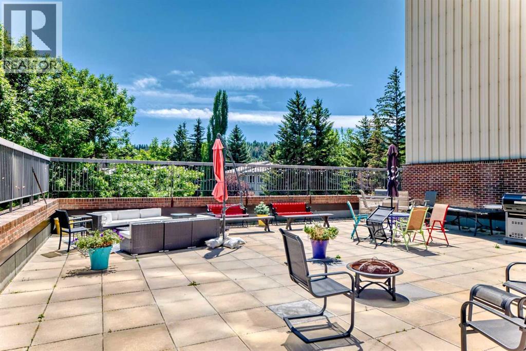 Single Family House for Sale in   Point Drive NW Point McKay Calgary 