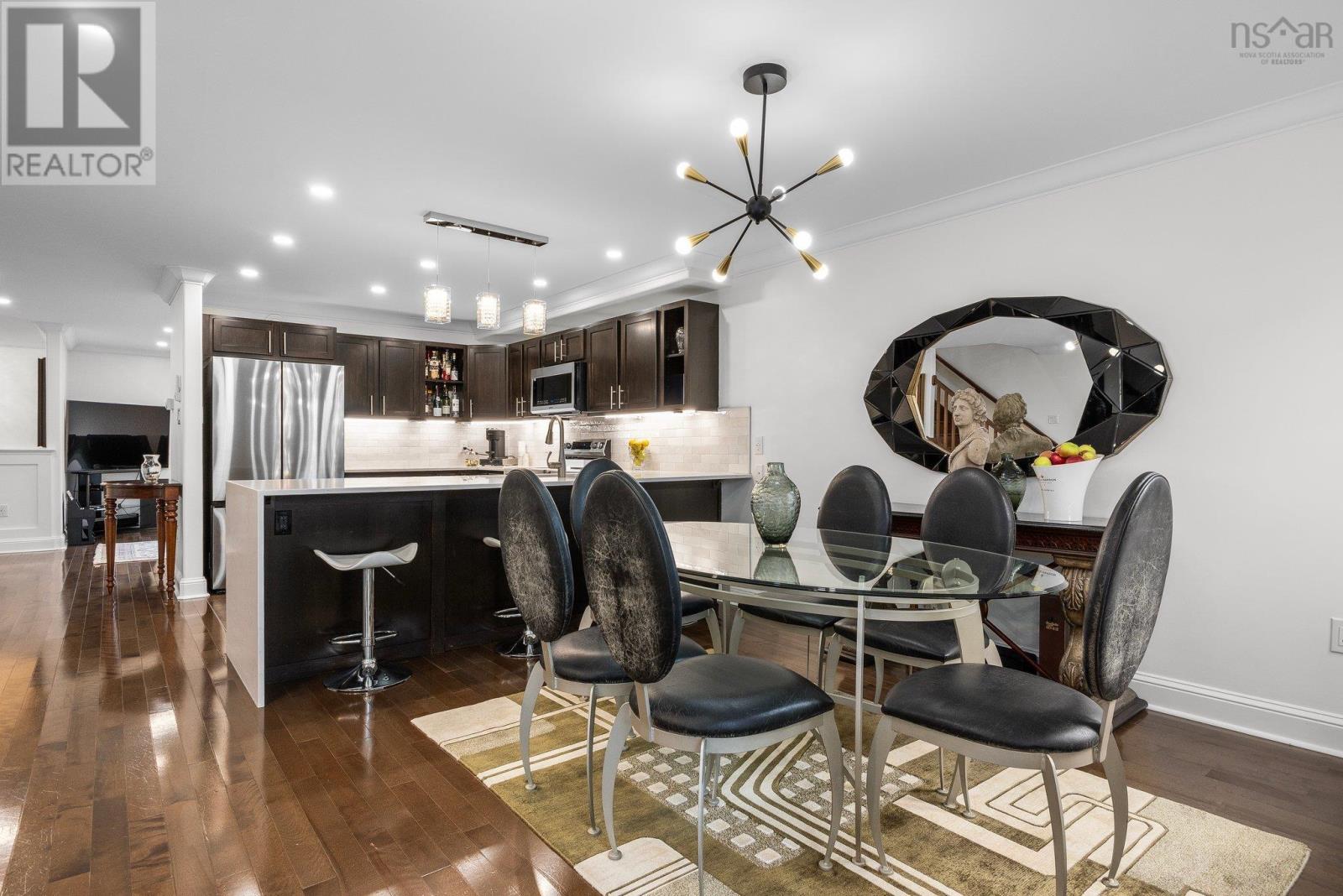 Property 19 of 50 of 279 Bently Drive