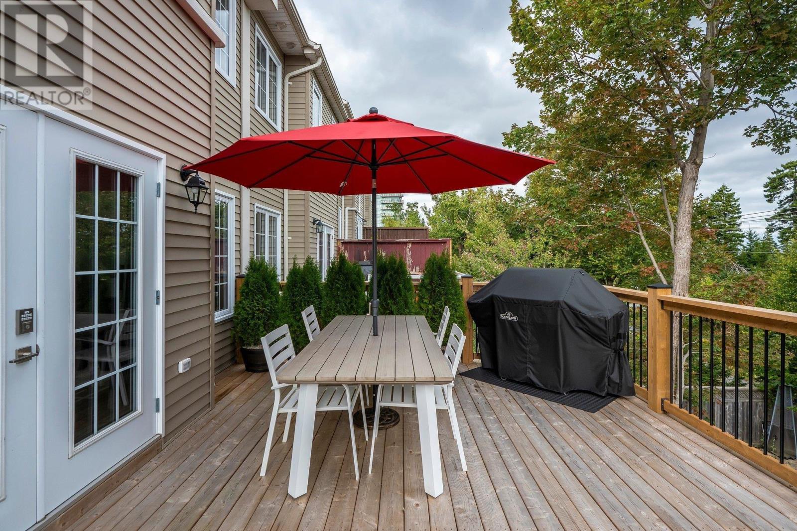 Property 21 of 50 of 279 Bently Drive