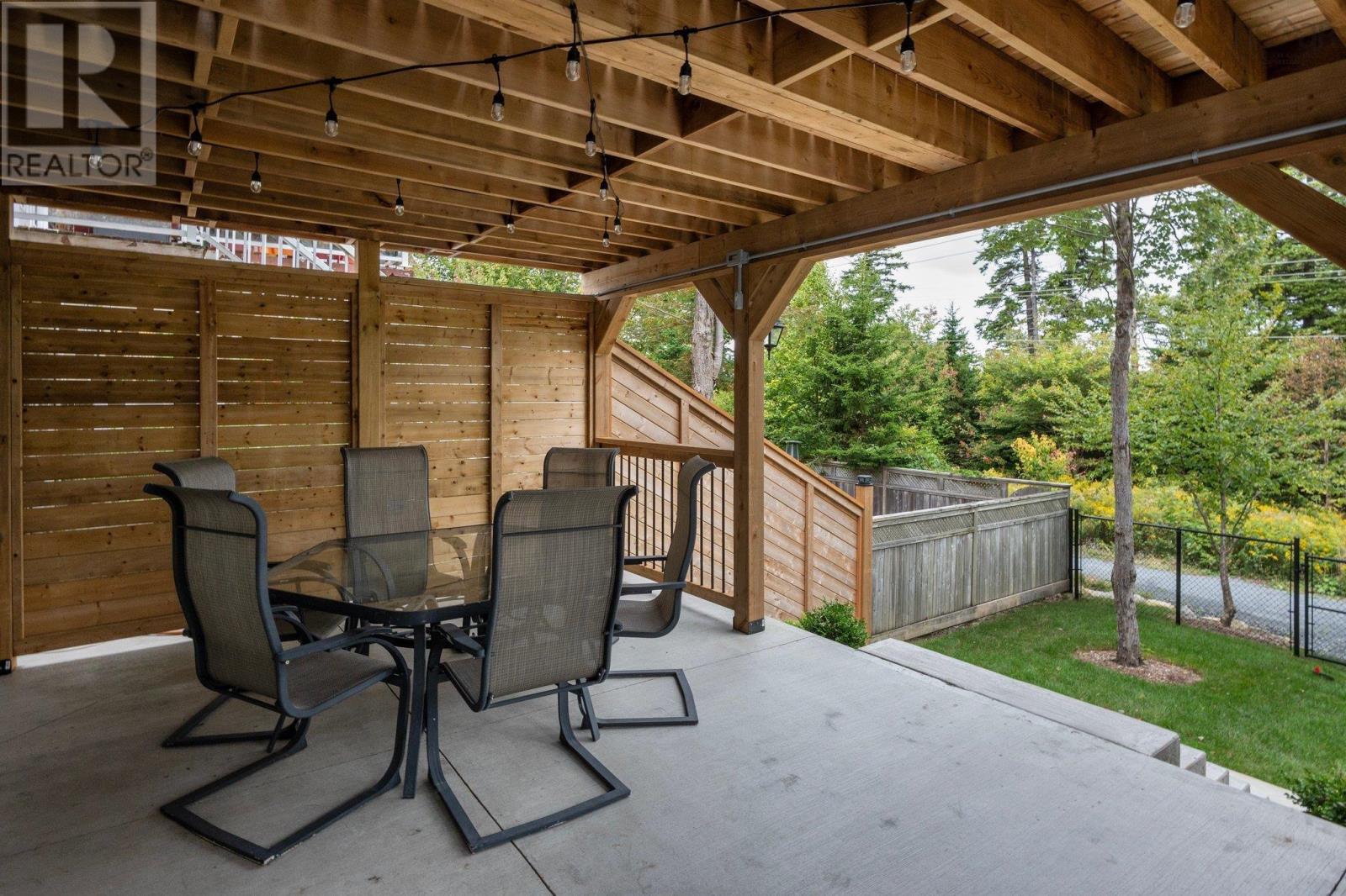 Property 37 of 50 of 279 Bently Drive