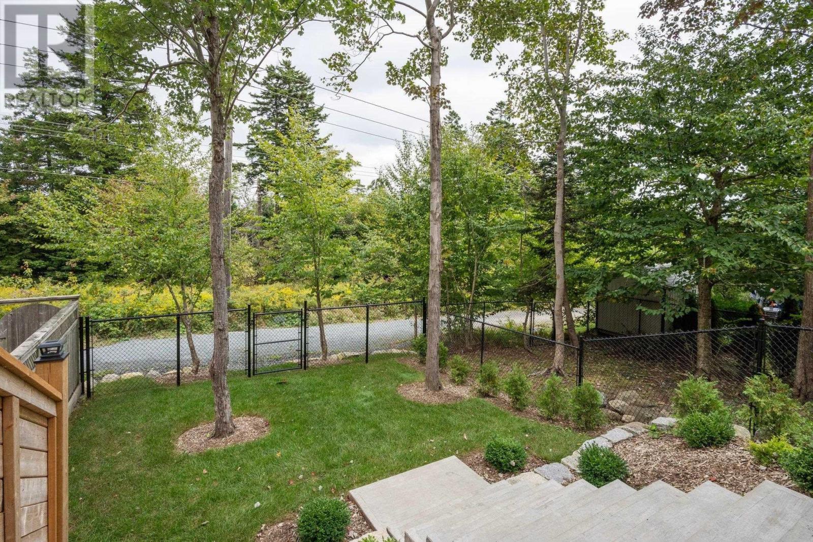 Property 39 of 50 of 279 Bently Drive