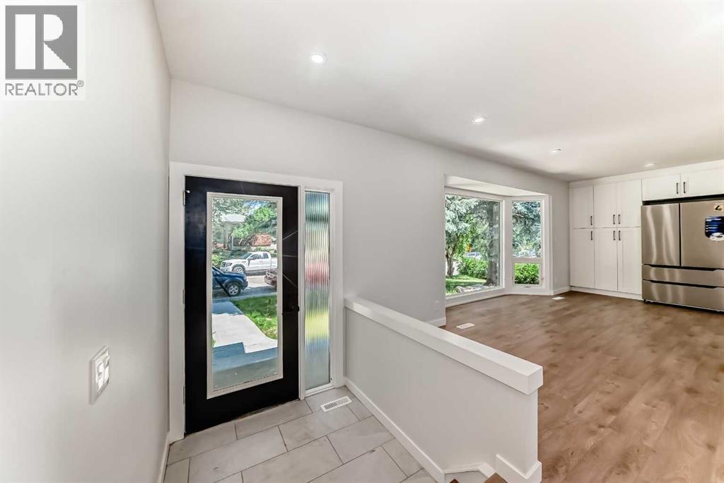 Single Family House Bungalow for Sale in  Whitestone Road NE Whitehorn Calgary 