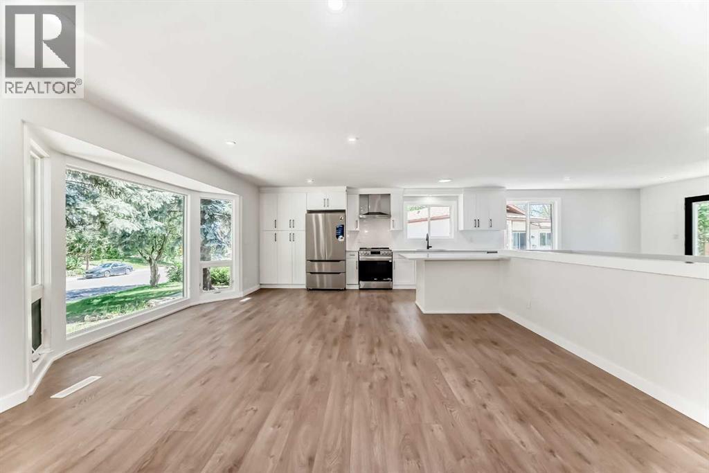 Single Family House Bungalow for Sale in  Whitestone Road NE Whitehorn Calgary 