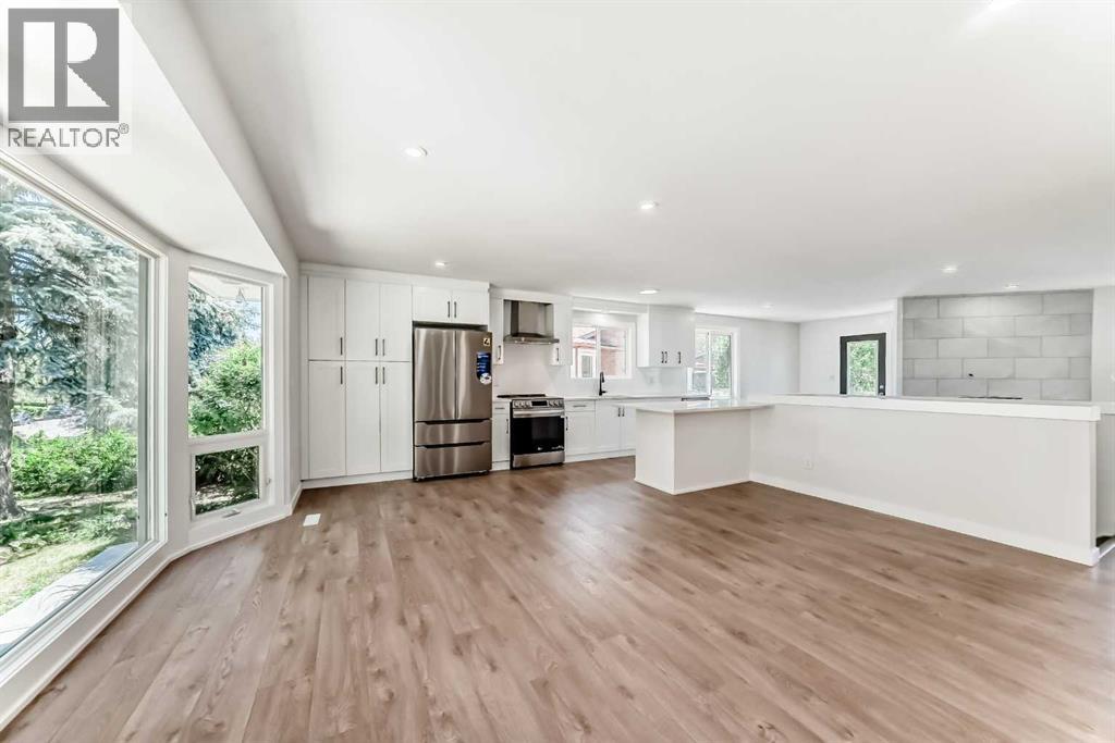 Single Family House Bungalow for Sale in  Whitestone Road NE Whitehorn Calgary 