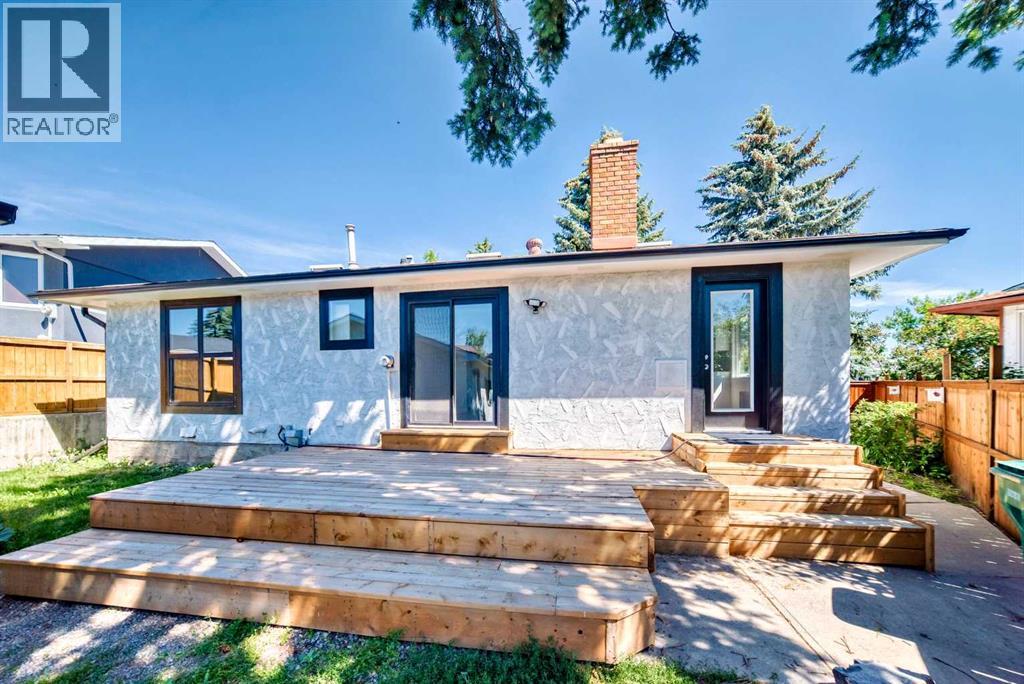 Single Family House Bungalow for Sale in  Whitestone Road NE Whitehorn Calgary 