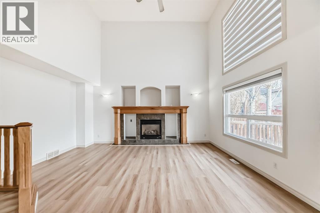 Single Family House for Sale in  Evanston Rise NW Evanston Calgary 