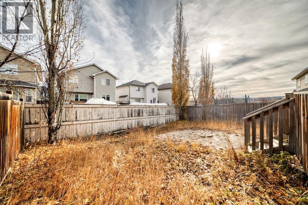 Single Family House for Sale in  Evanston Rise NW Evanston Calgary 