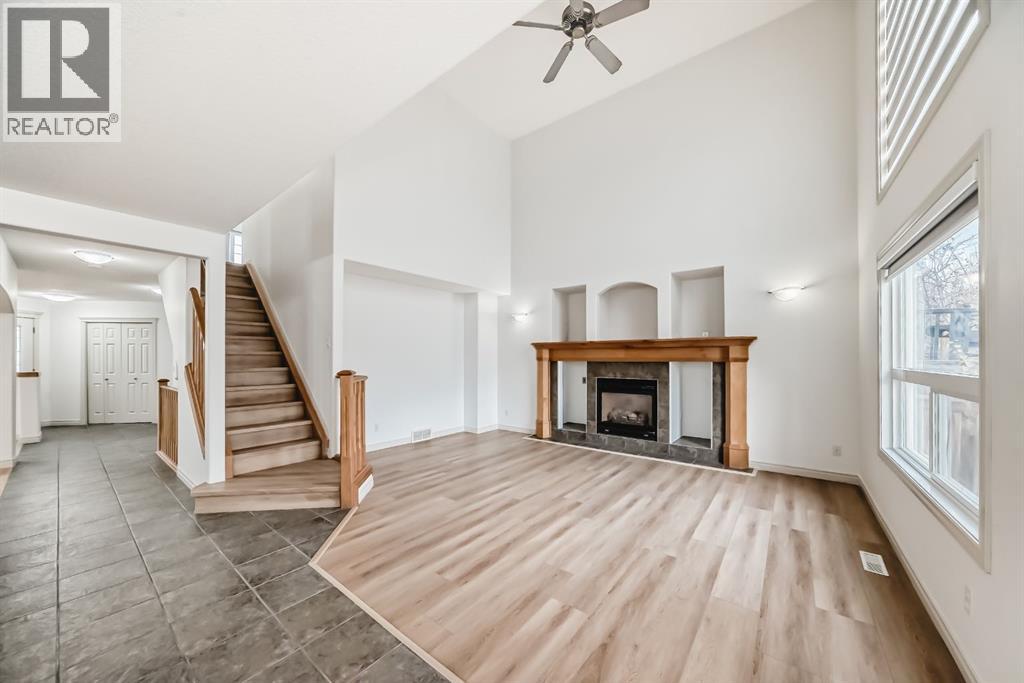 Single Family House for Sale in  Evanston Rise NW Evanston Calgary 