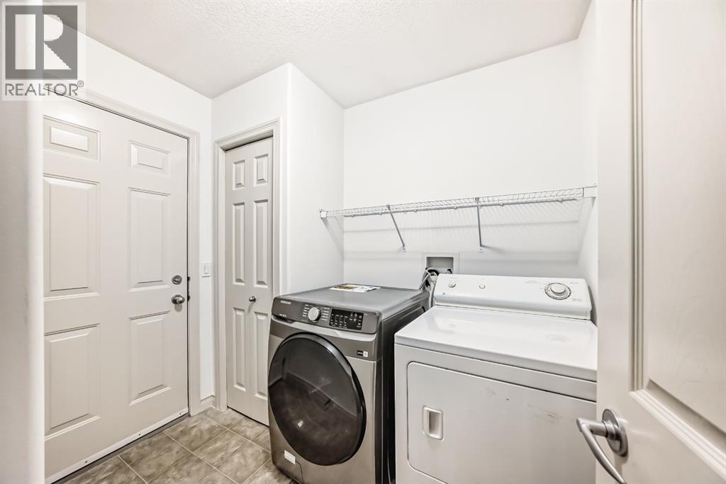 Single Family House for Sale in  Evanston Rise NW Evanston Calgary 