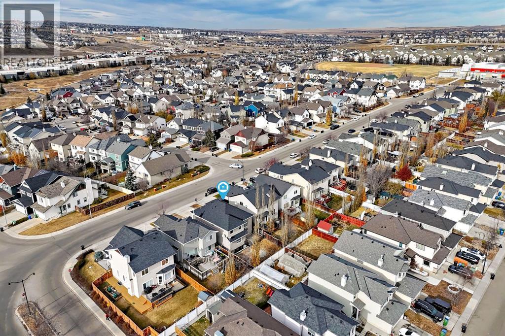 Single Family House for Sale in  Evanston Rise NW Evanston Calgary 