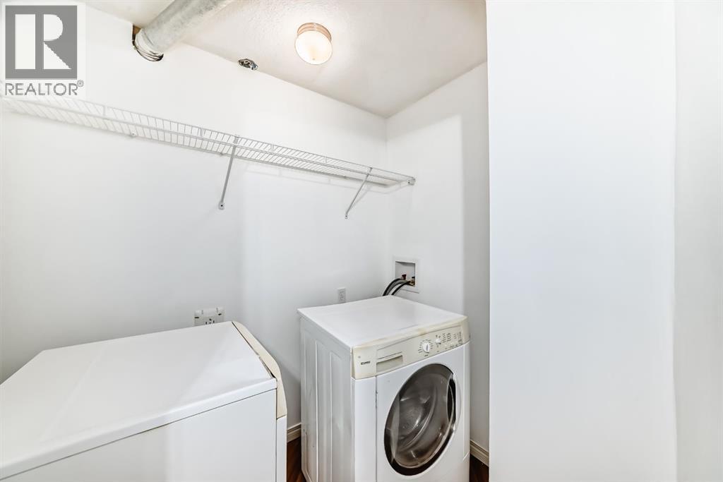 Single Family House for Sale in  Evanston Rise NW Evanston Calgary 