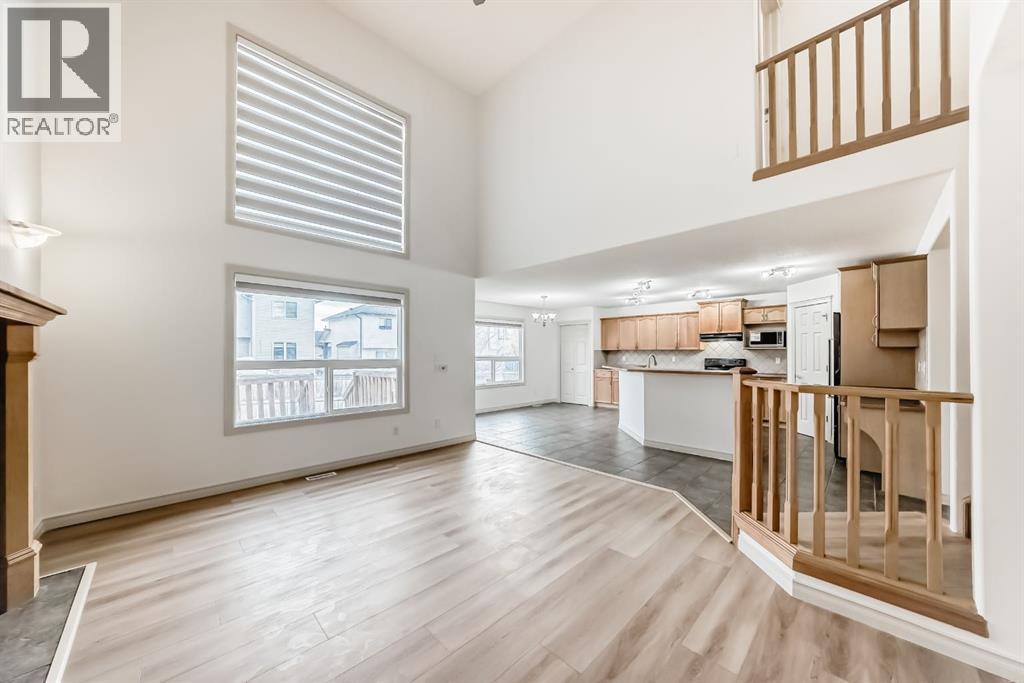 Single Family House for Sale in  Evanston Rise NW Evanston Calgary 