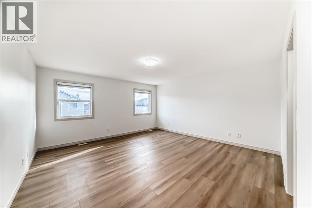 Single Family House for Sale in  Evanston Rise NW Evanston Calgary 