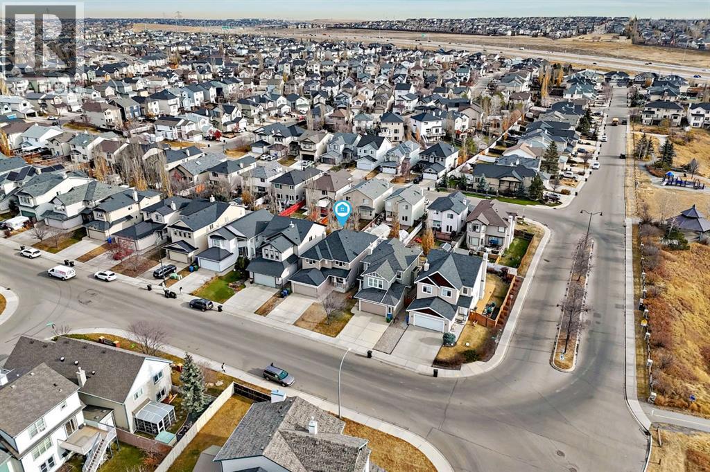 Single Family House for Sale in  Evanston Rise NW Evanston Calgary 