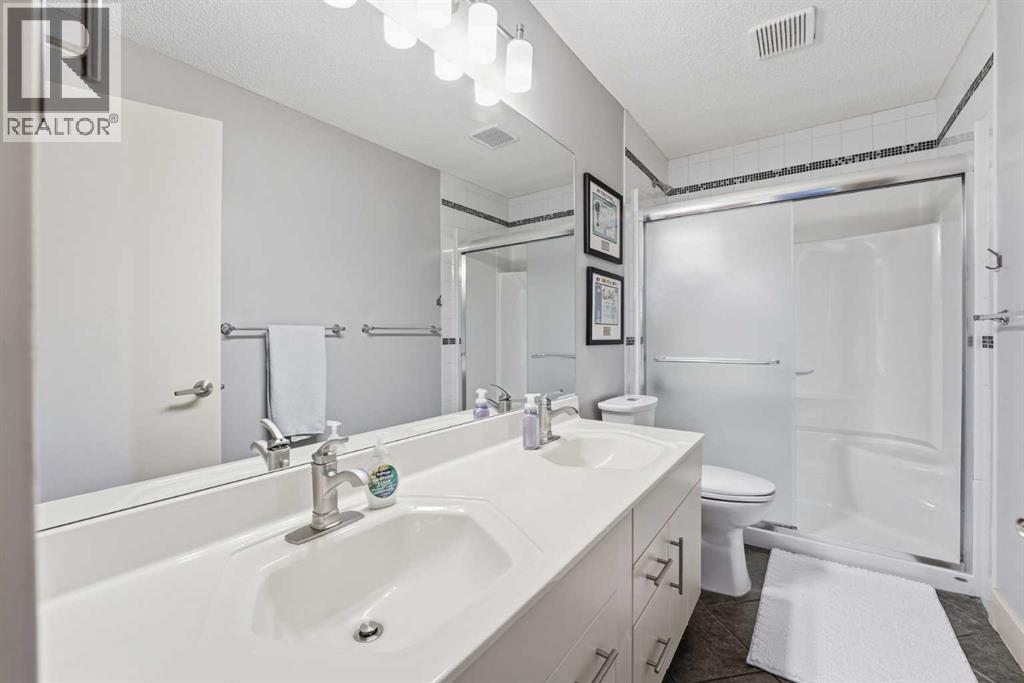 Single Family House for Sale in  Sceptre Court NW Scenic Acres Calgary 