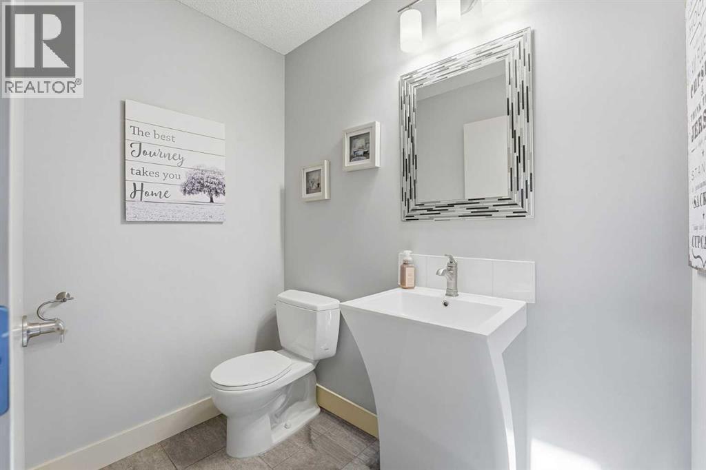 Single Family House for Sale in  Sceptre Court NW Scenic Acres Calgary 