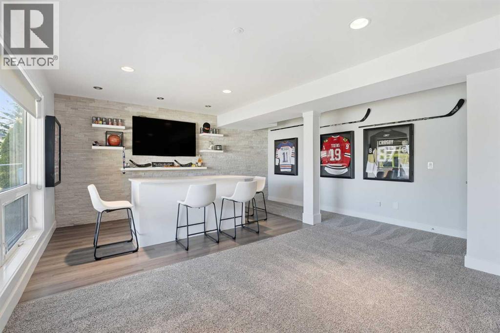 Single Family House for Sale in  Sceptre Court NW Scenic Acres Calgary 