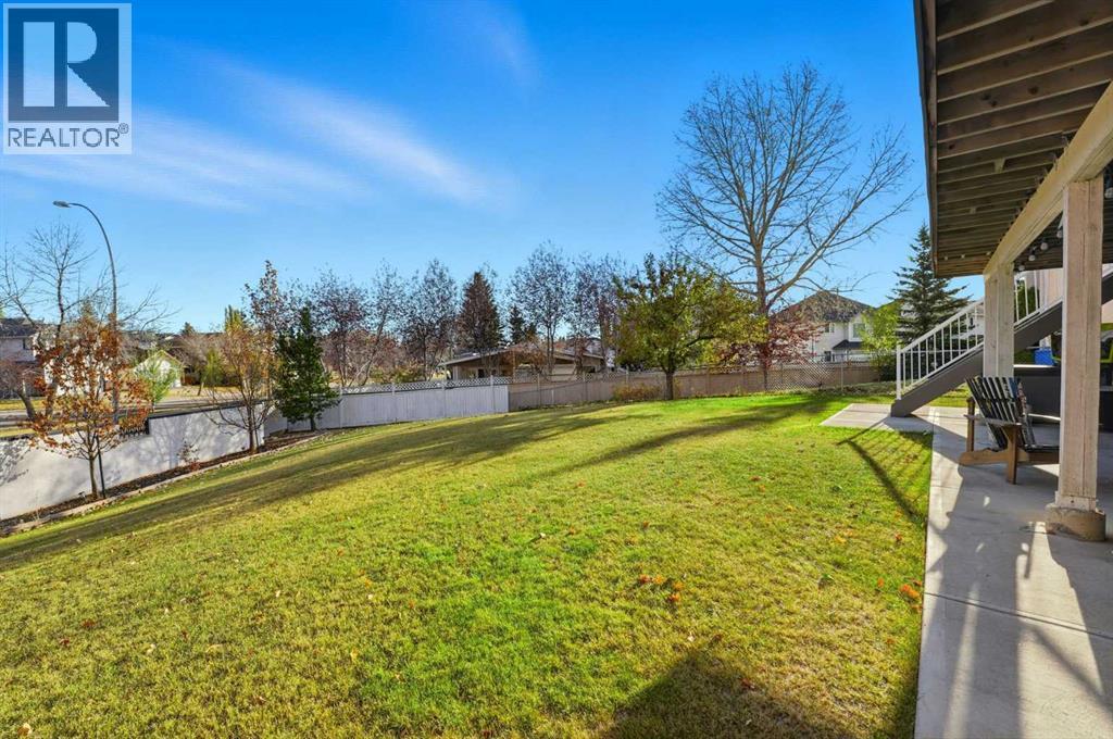 Single Family House for Sale in  Sceptre Court NW Scenic Acres Calgary 