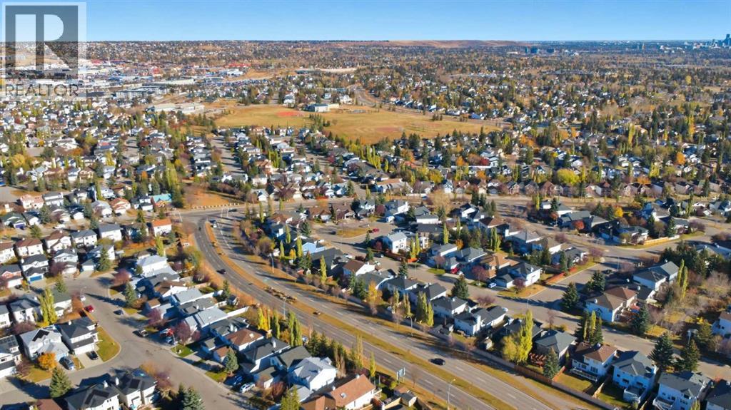 Single Family House for Sale in  Sceptre Court NW Scenic Acres Calgary 