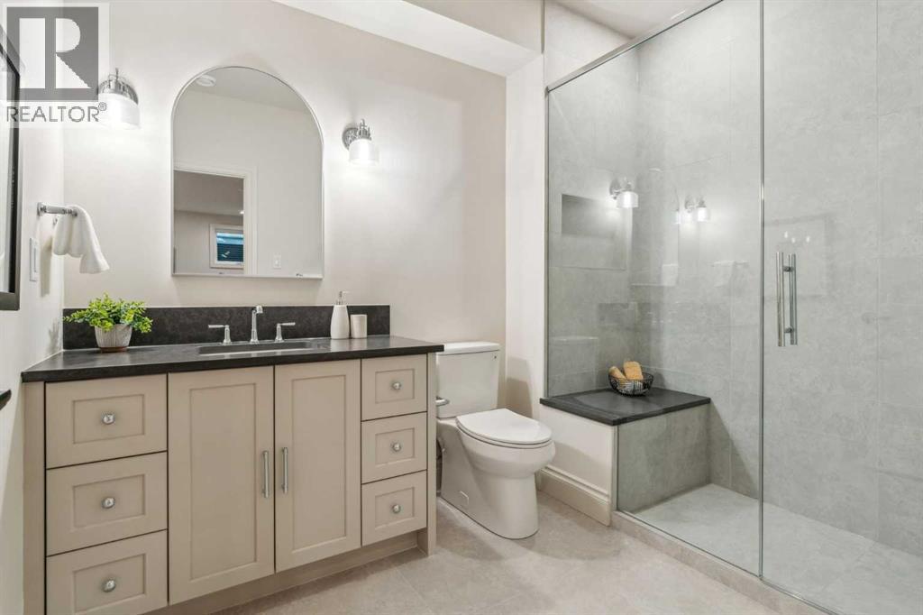 Single Family House for Sale in   Avenue NW Parkdale Calgary 