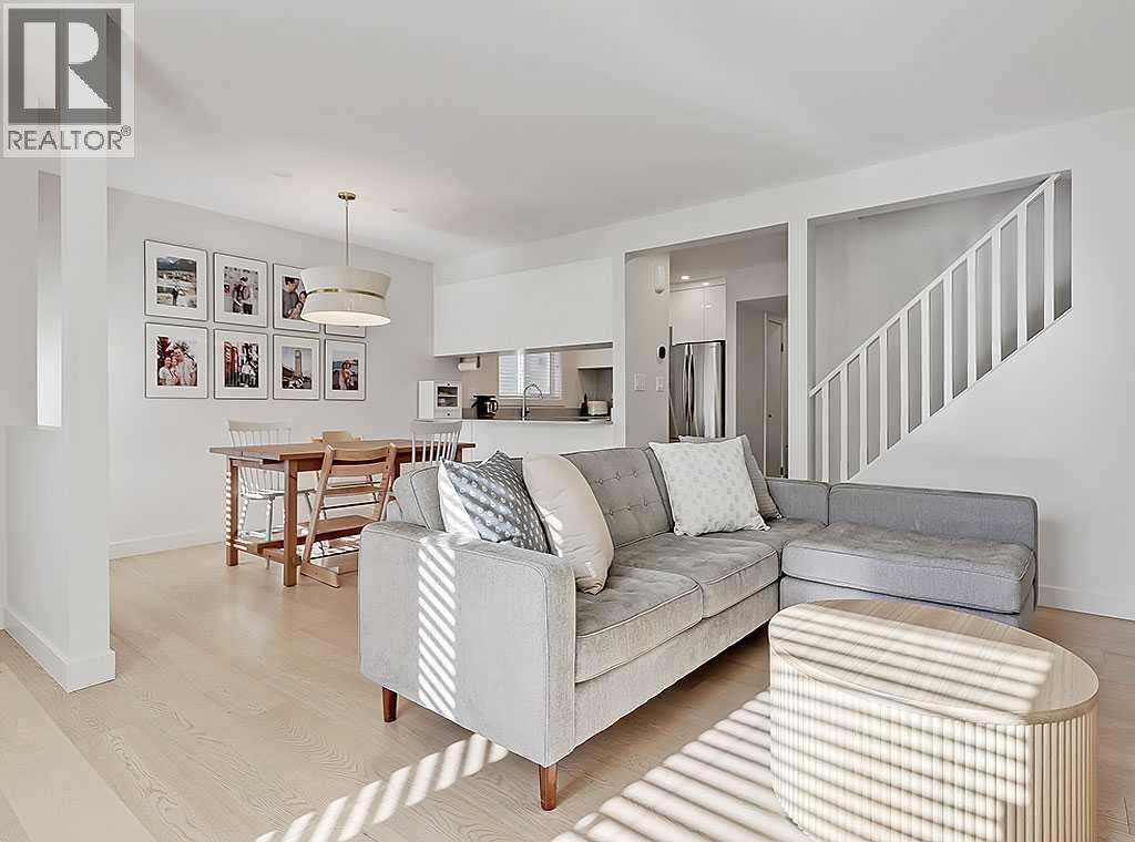 Single Family House for Sale in    Avenue SW Altadore Calgary 