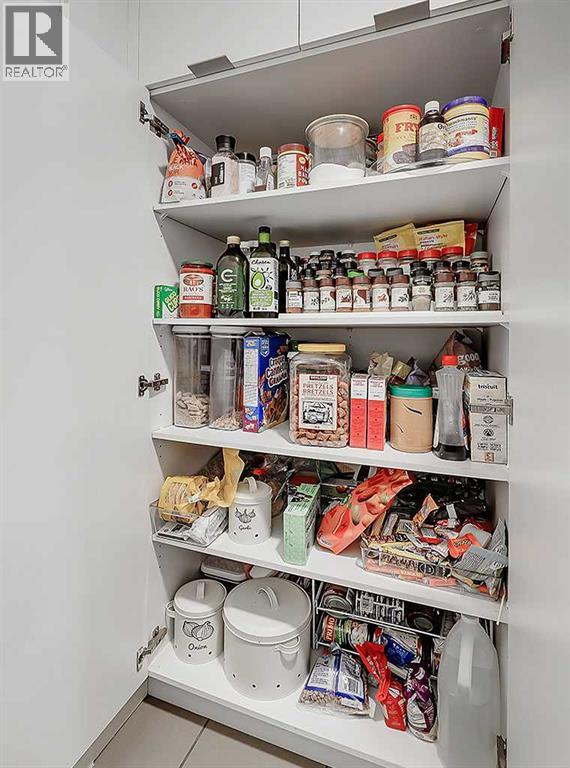 Single Family House for Sale in    Avenue SW Altadore Calgary 