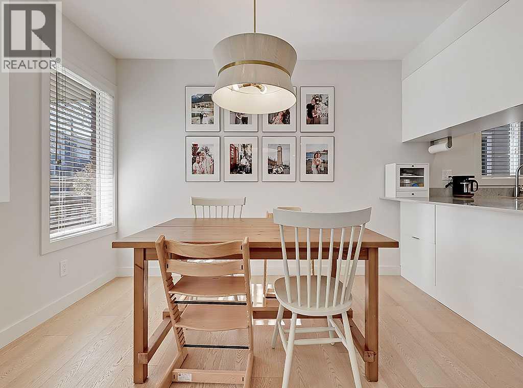 Single Family House for Sale in    Avenue SW Altadore Calgary 