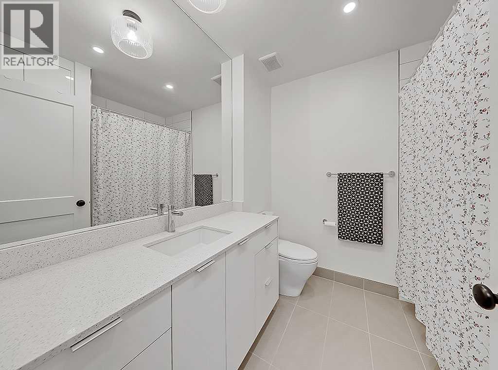 Single Family House for Sale in    Avenue SW Altadore Calgary 