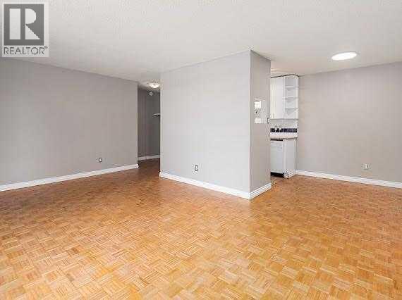 Single Family House for Sale in   Heritage Drive SE Acadia Calgary 