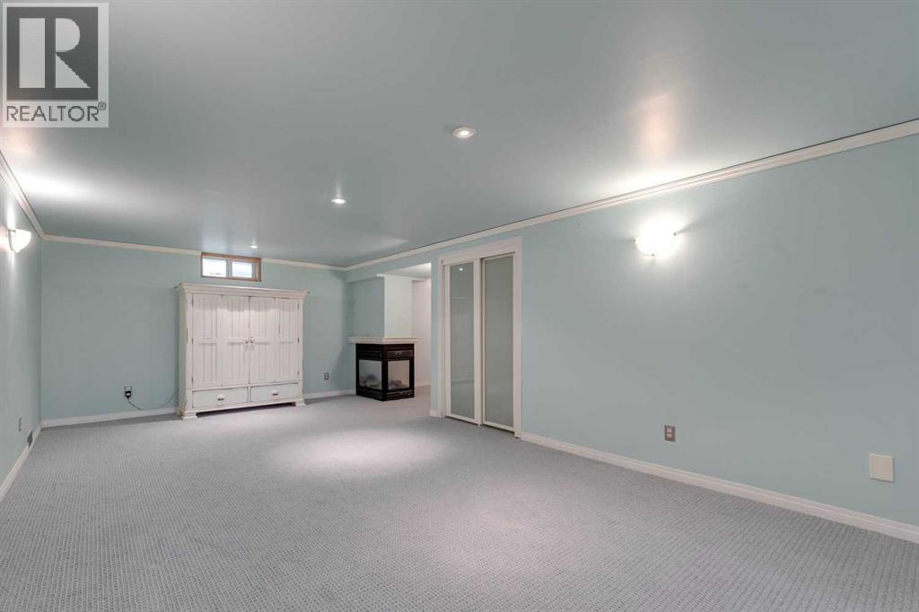 Single Family House Bungalow for Sale in  Woodland Crescent SE Willow Park Calgary 