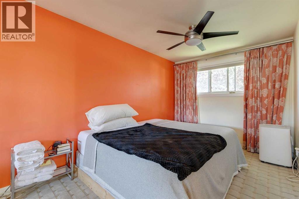 Single Family House Bungalow for Sale in  Woodland Crescent SE Willow Park Calgary 