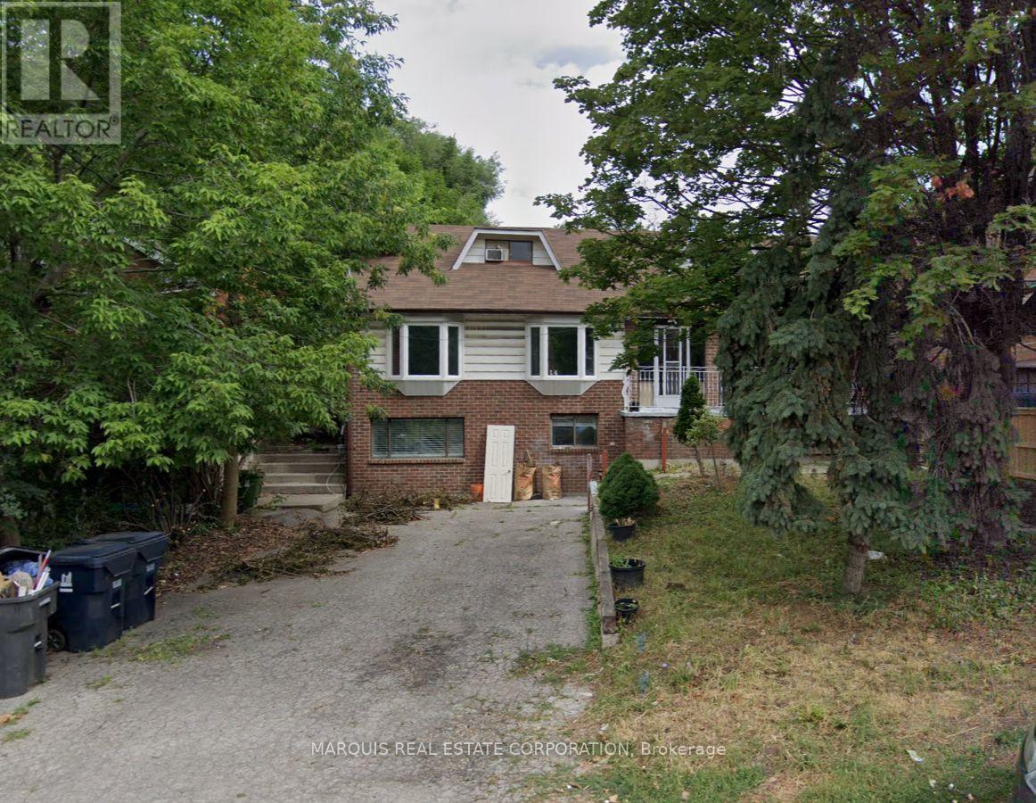 14 Cardell Avenue, Toronto (Humberlea-Pelmo Park)