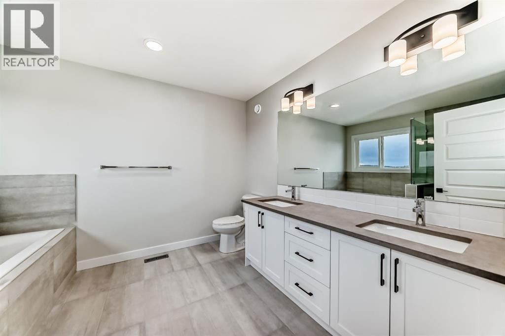 91 Saddlebred Place, Cochrane