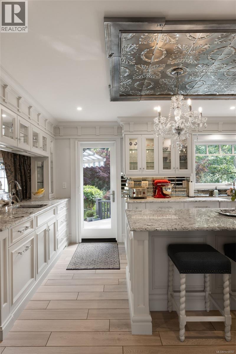  2773 Arbutus Road, Saanich