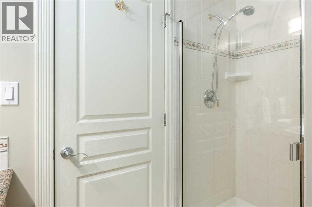 Single Family House for Sale in    Avenue SW Mission Calgary 