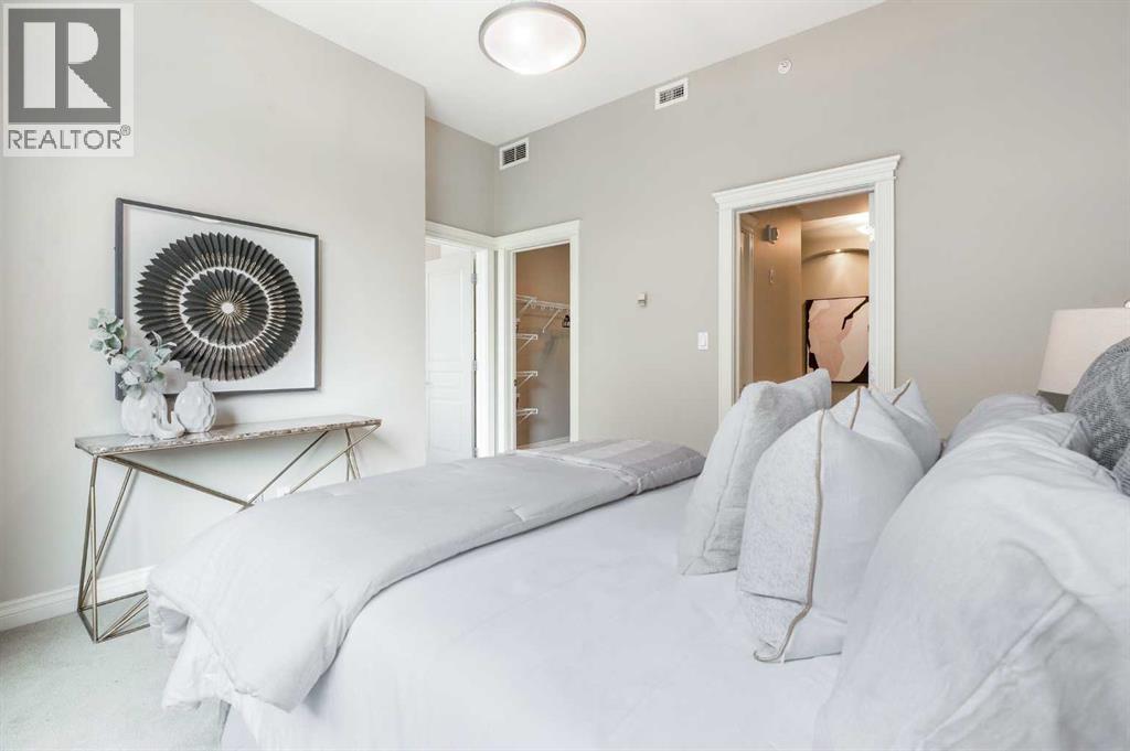 Single Family House for Sale in    Avenue SW Mission Calgary 