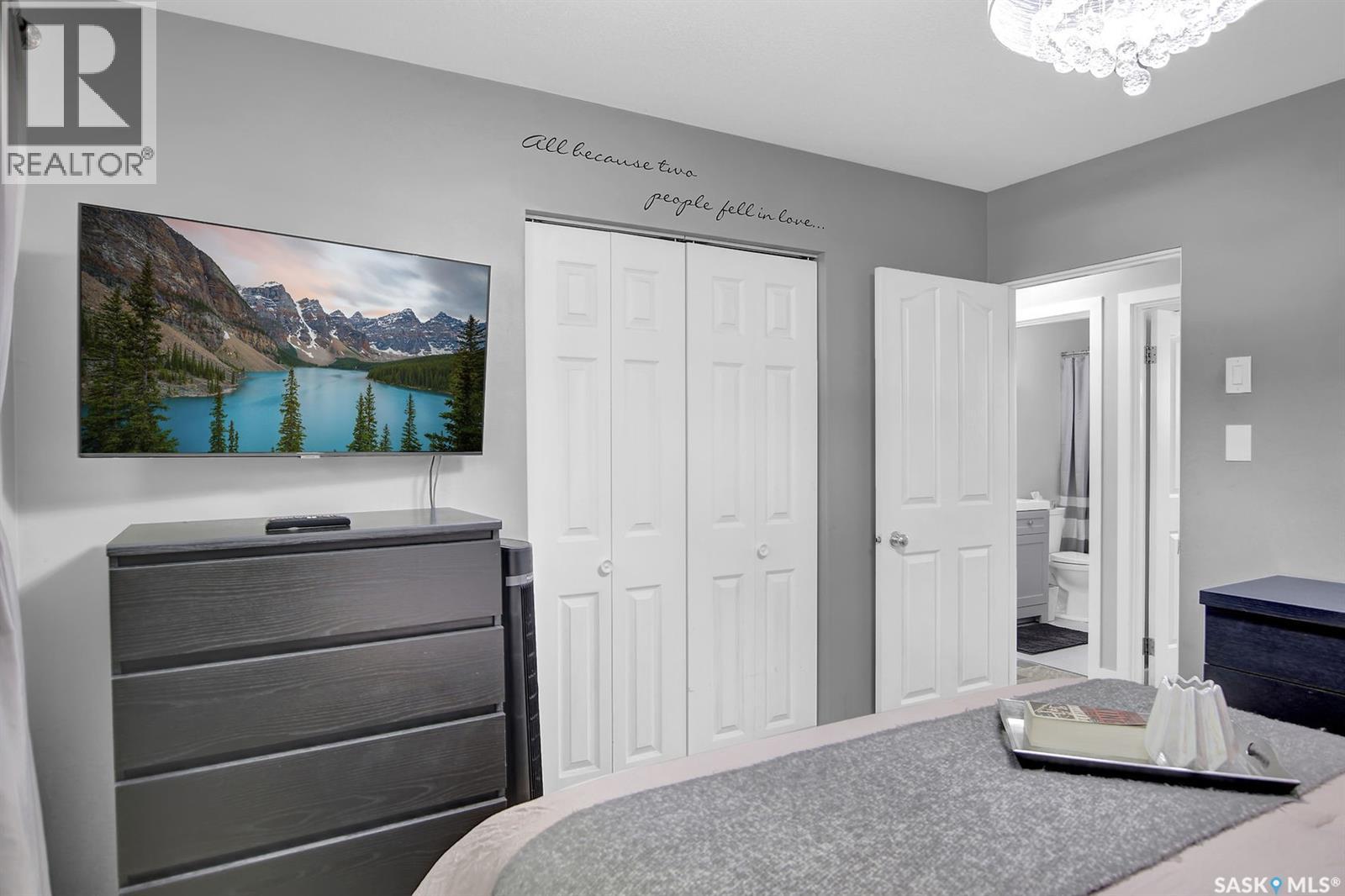 Single Family House Bungalow for Sale in  th AVENUE Regina 