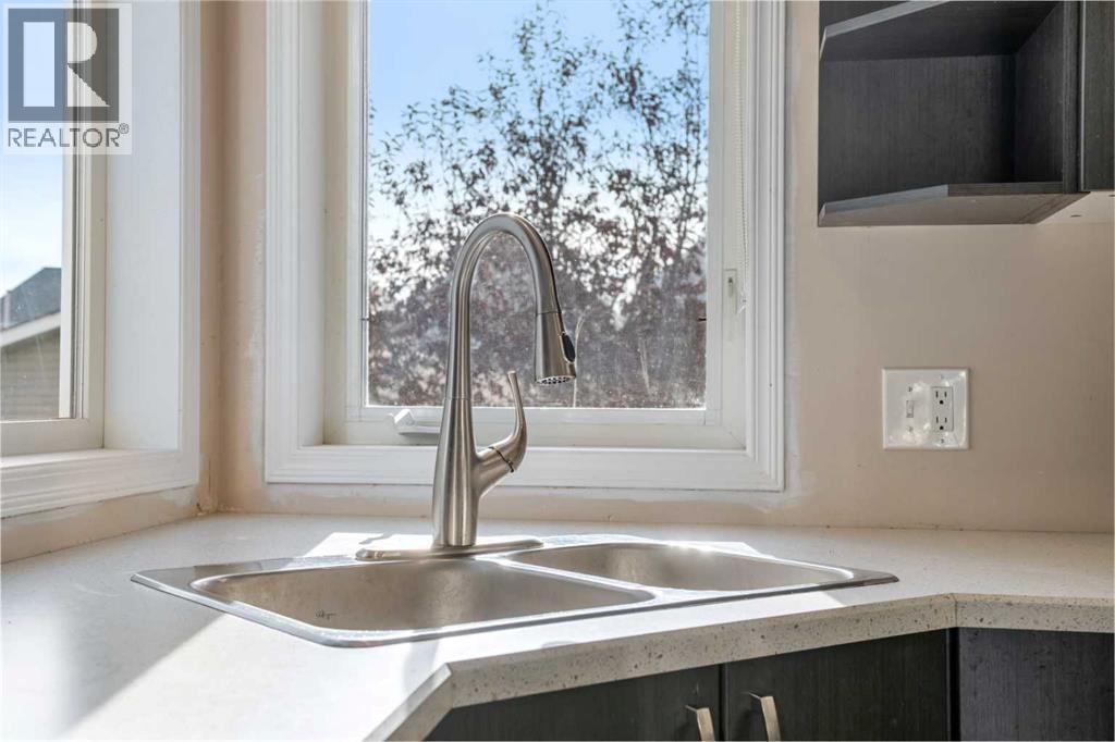 Single Family House for Sale in  Tuscany Valley Green Tuscany Calgary 