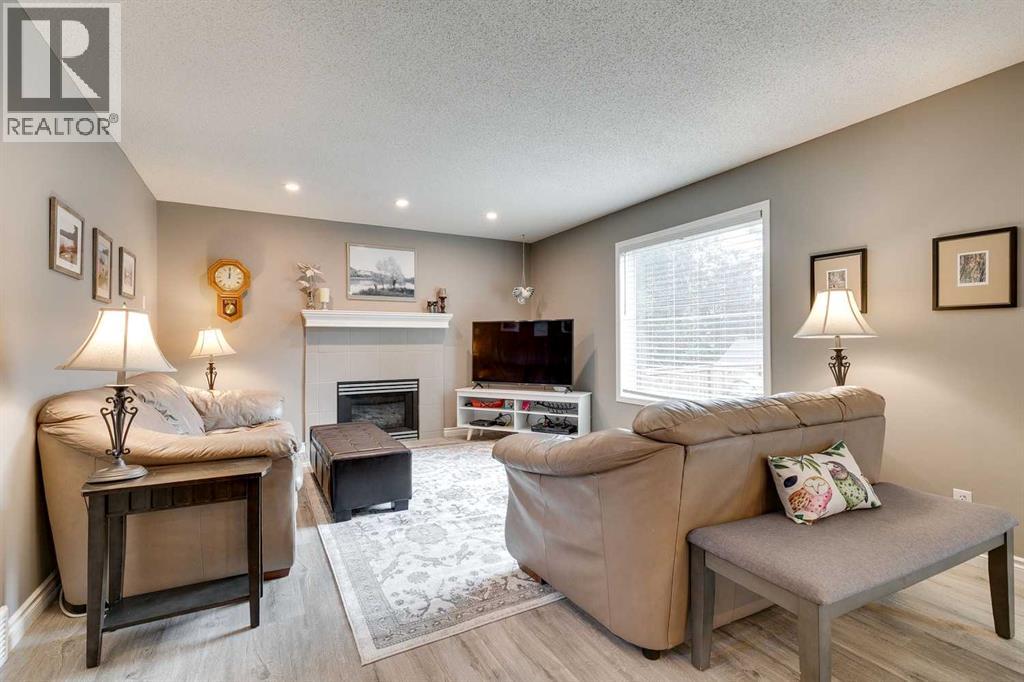 Single Family House for Sale in  Mt Assiniboine Place SE McKenzie Lake Calgary 