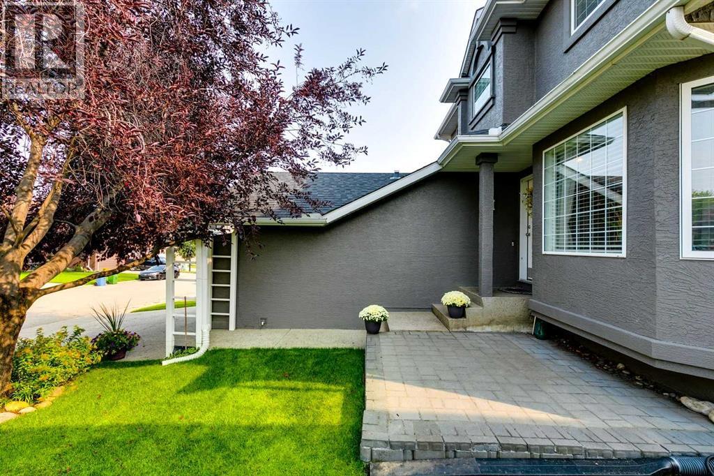 Single Family House for Sale in  Mt Assiniboine Place SE McKenzie Lake Calgary 