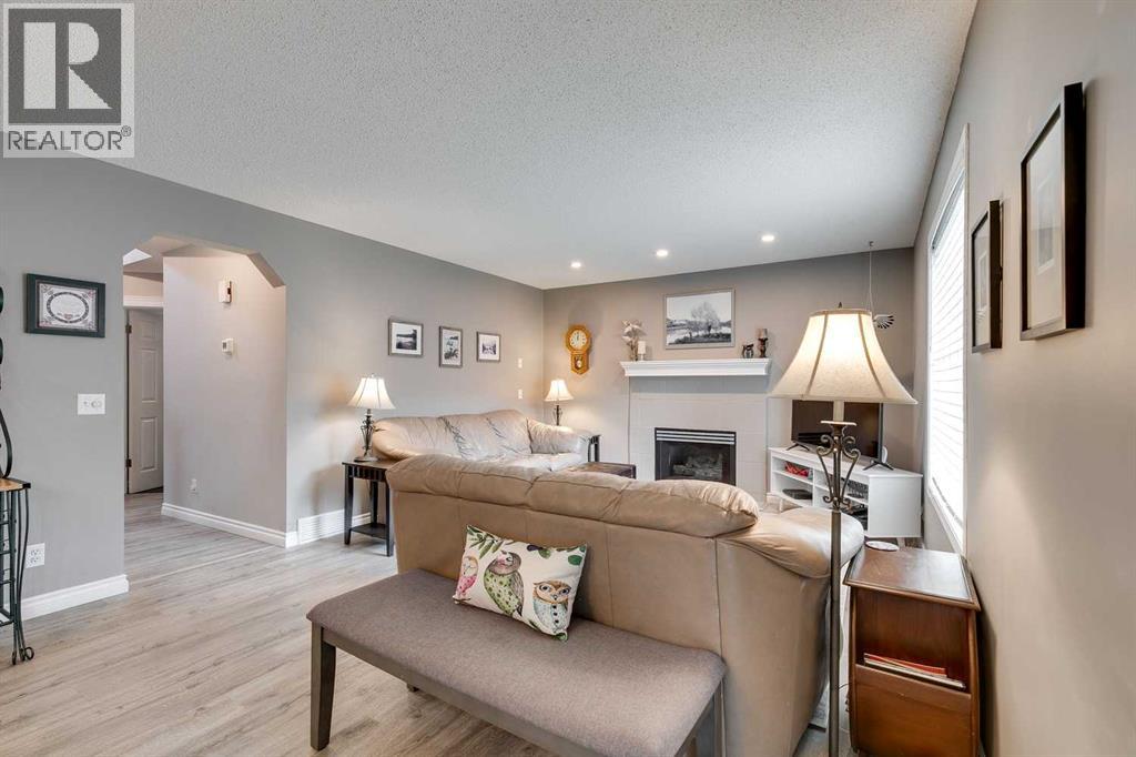 Single Family House for Sale in  Mt Assiniboine Place SE McKenzie Lake Calgary 