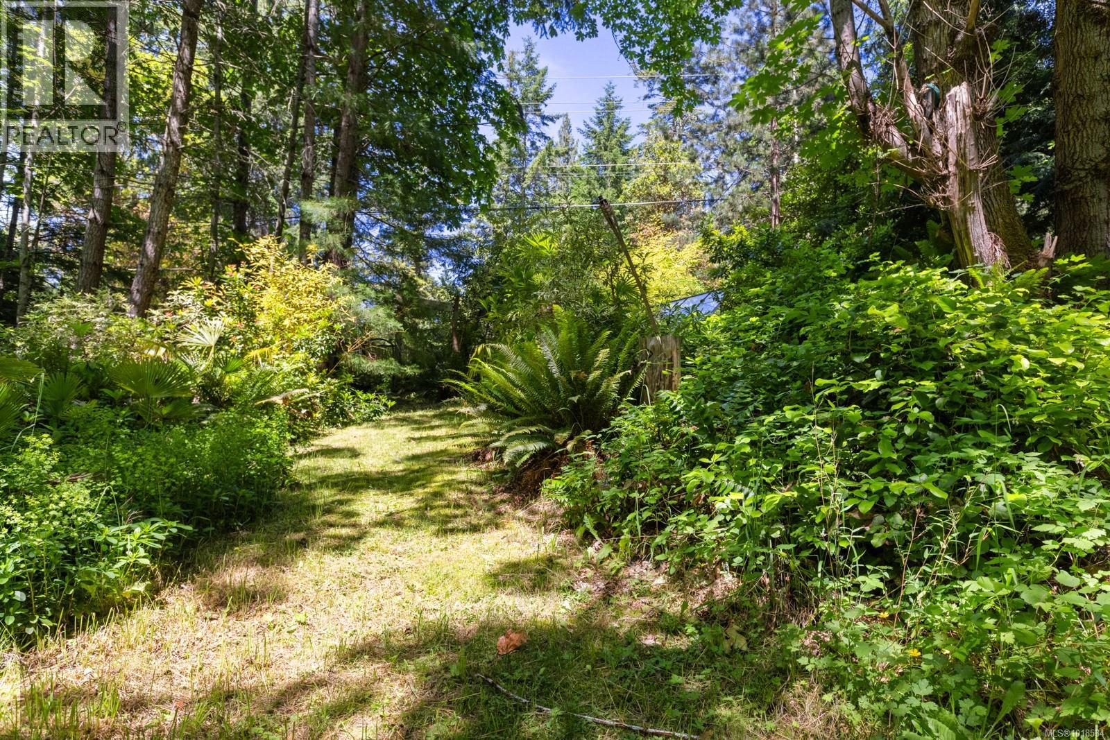  2470 North End Road, Salt Spring