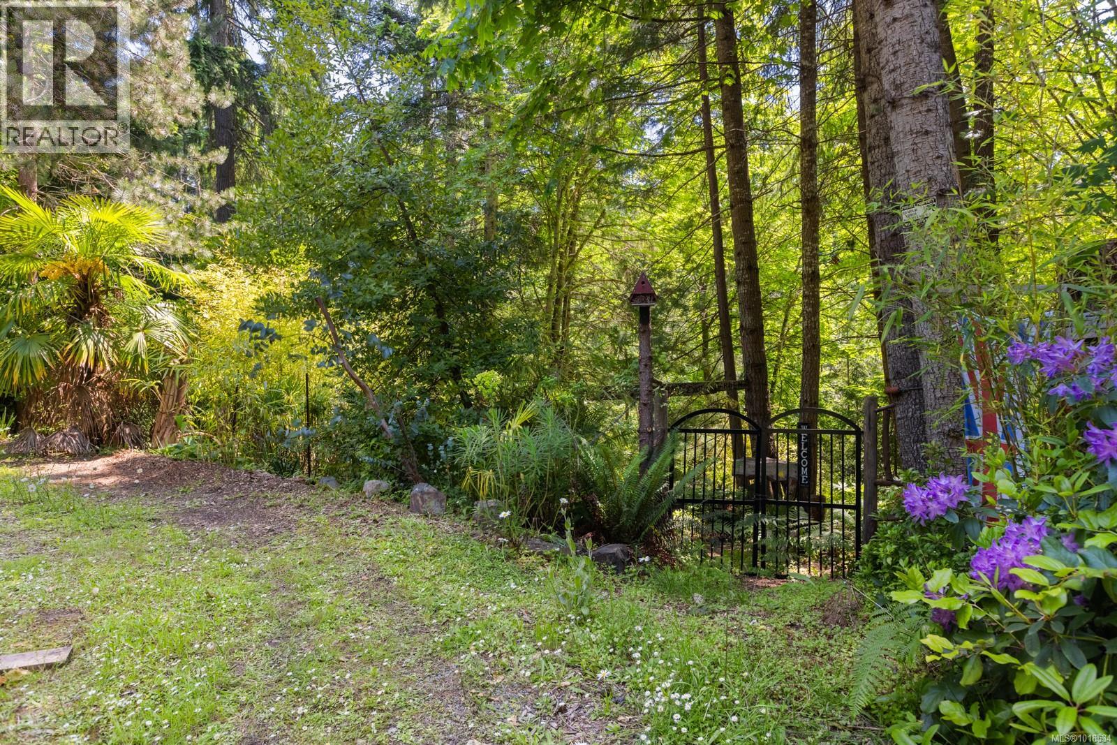  2470 North End Road, Salt Spring