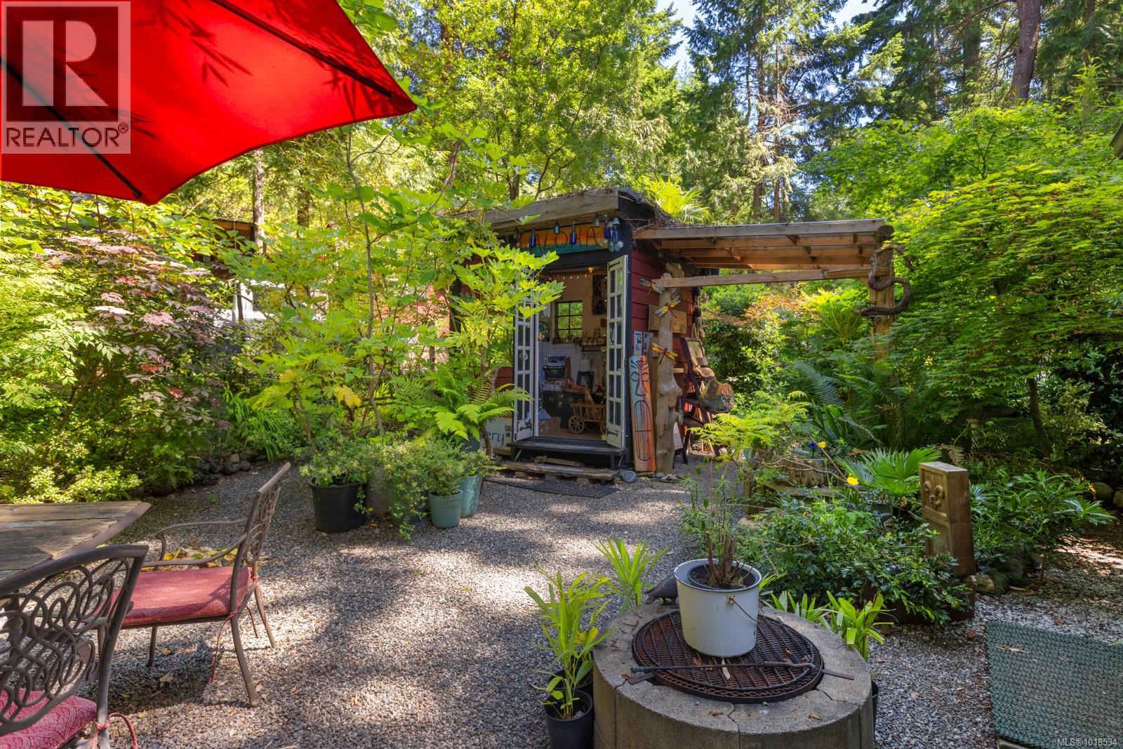  2470 North End Road, Salt Spring