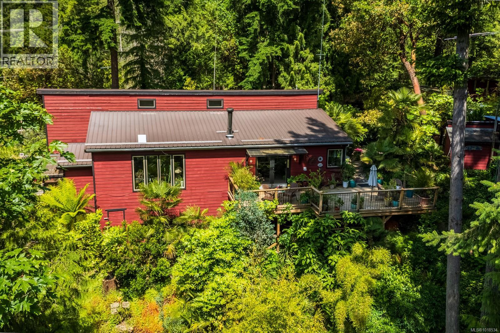  2470 North End Road, Salt Spring